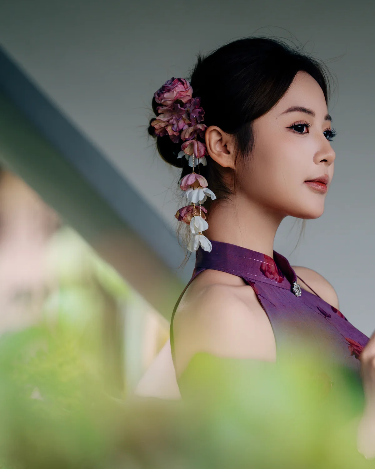 东方造型女性侧面时尚肖像